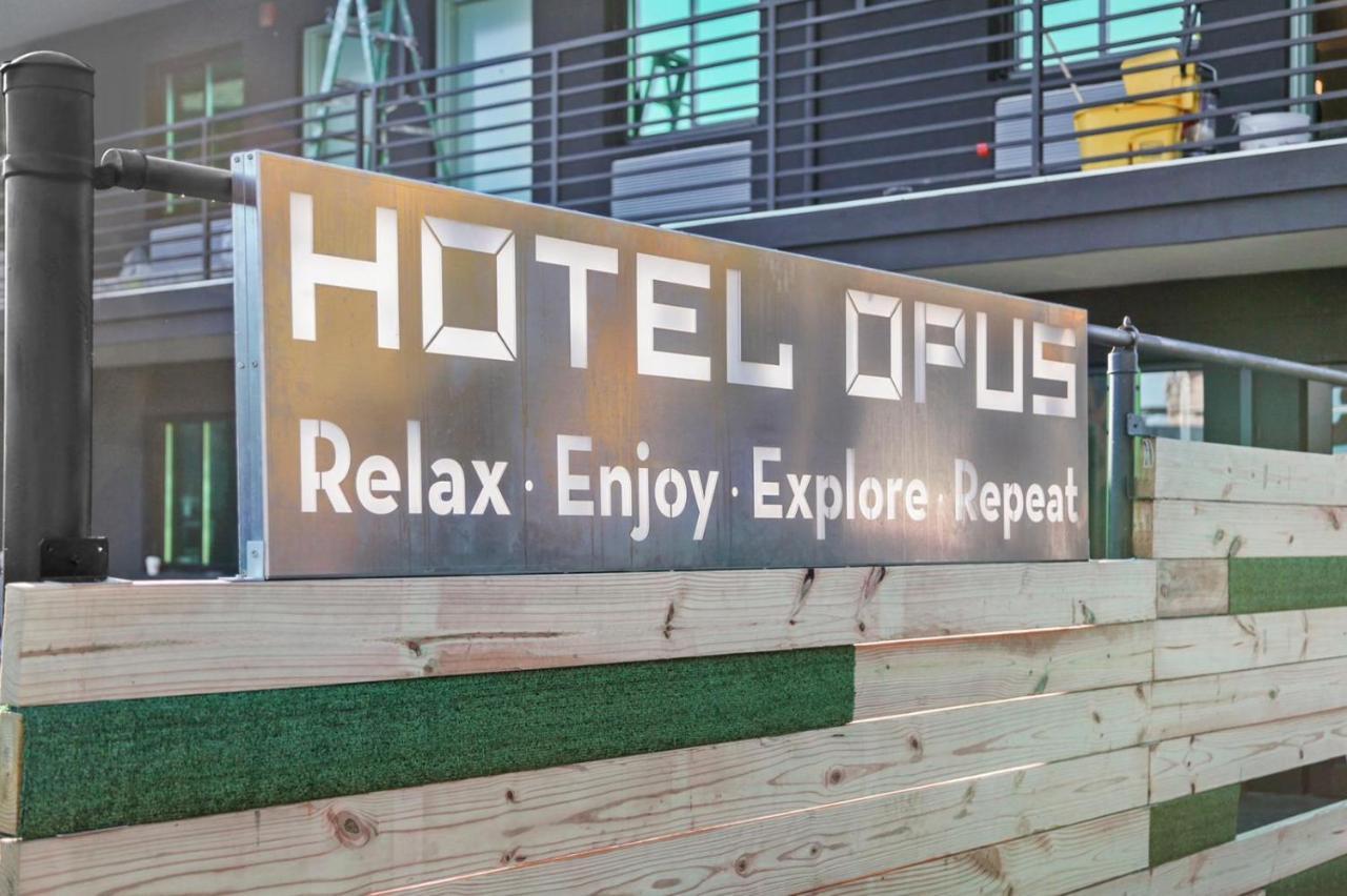 Hotel Opus Bronx Near Bay Plaza Mall 纽约 外观 照片