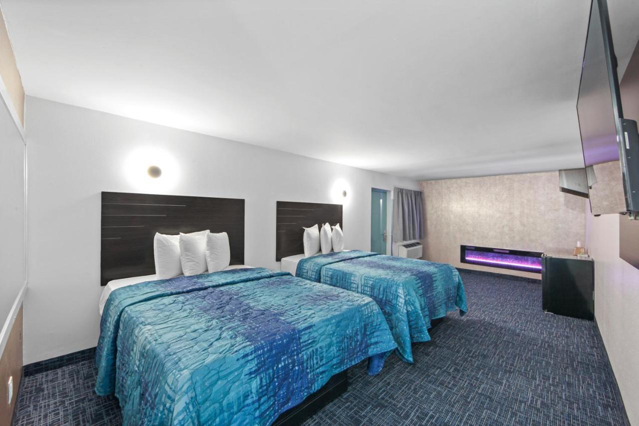 Hotel Opus Bronx Near Bay Plaza Mall 纽约 外观 照片